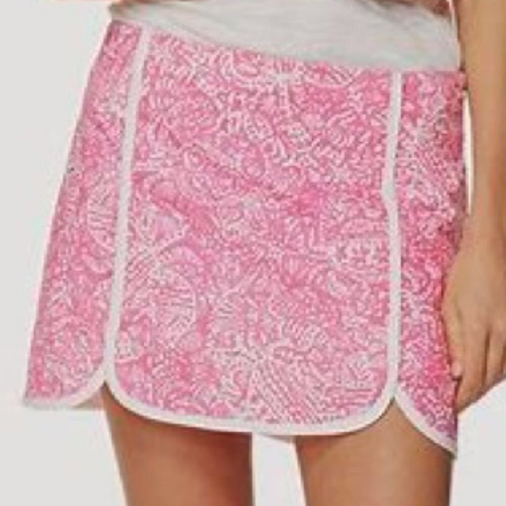 Lilly Pulitzer Cala Skort Hotty Pink White Get Crackin size 10 EUC
